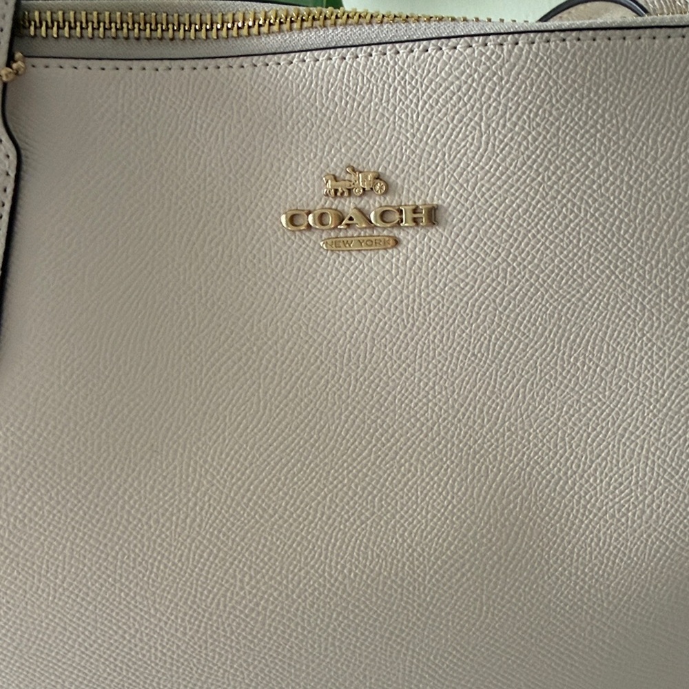 EUC Coach Outlet Zip Top Tote. Color: Chalk. - Picture 2 of 15